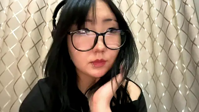 Chat XXX en directo de Yunananaa