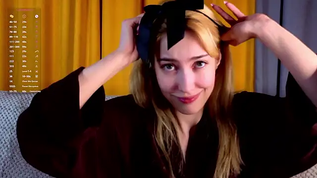 Онлайн чат XXX AngelicRice