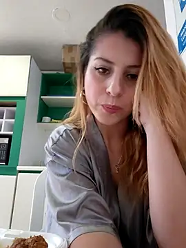 Nahiajhonson_ – Kamerová šou