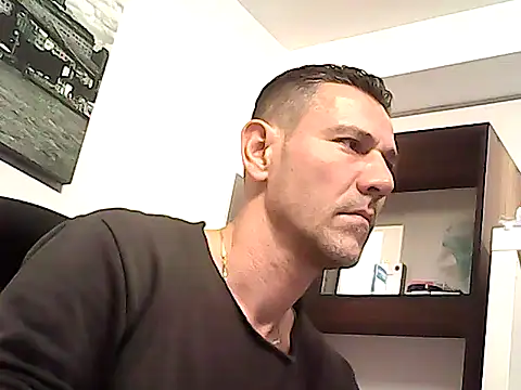 Chat +18 de mastercharisma35 ao vivo