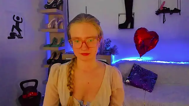 NancyHottie Adlı Modelin Canlı XXX Sohbeti