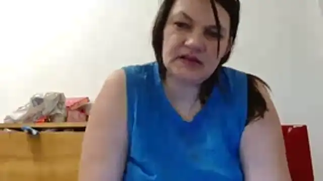 Lucinka1 Adlı Modelin Canlı XXX Sohbeti