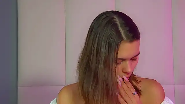 Chat +18 de PollyLanders ao vivo