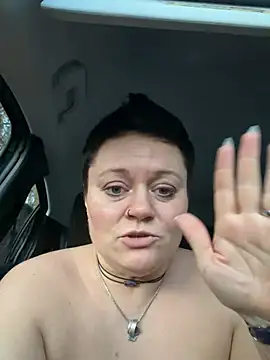 Hairyminka Chat XXX live