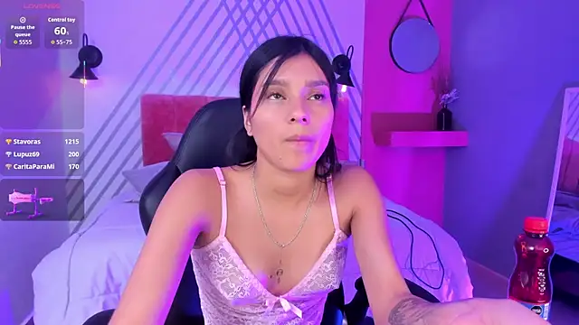 Kari_Kaory Chat XXX live