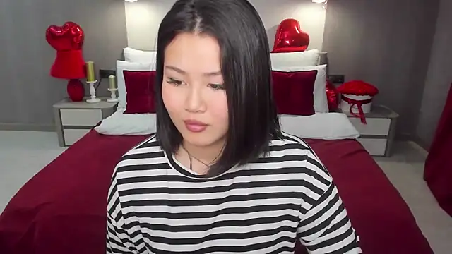 Brunette_Charm Chat XXX live