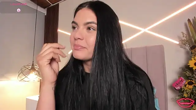 Veronicalanx1 লাইভ XXX চ্যাট