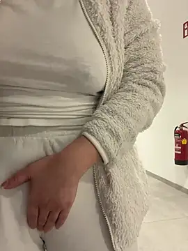 Show modela eli5566 na web-kameri