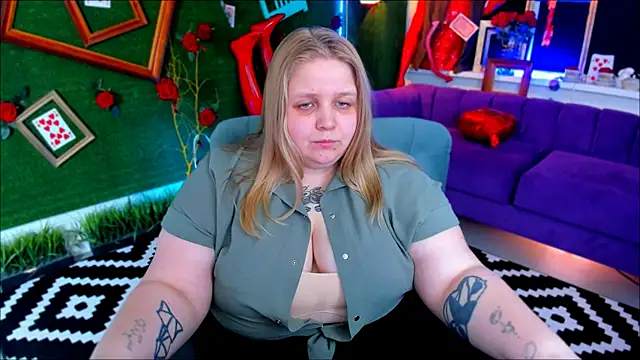 SladaDell Live XXX-chat