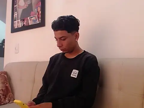 waner_thom Webcam show