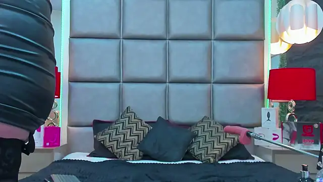 แชท XXX สดของ AllissaBrowm