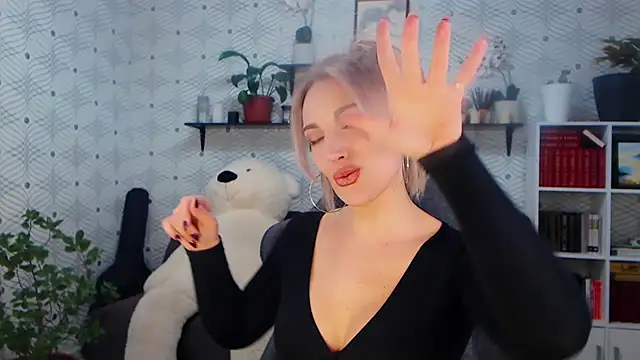 MillaXQueen – Naživo XXX chat