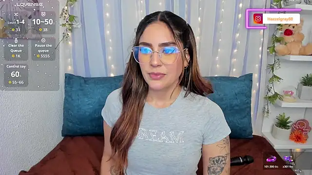 HazzelGray 现场XXX聊天