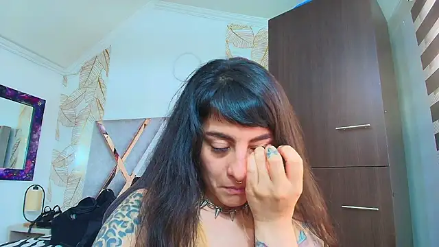 Онлайн чат XXX Naughty_Kittenm