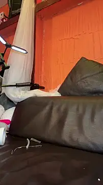 pervy_devil Chat XXX in diretta