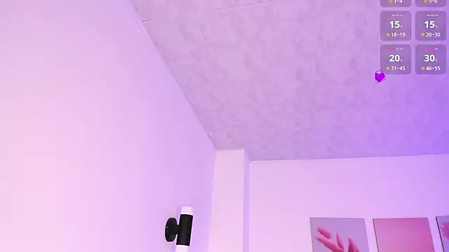 XXX chat uživo modela Brianna_bigboobs