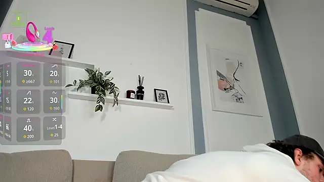 XXX chat uživo modela Perry_Knight