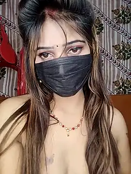 CUTI-NAINA Live XXX Chat