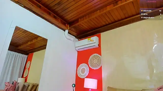 NikollSalas: απευθείας συνομιλία ΧΧΧ