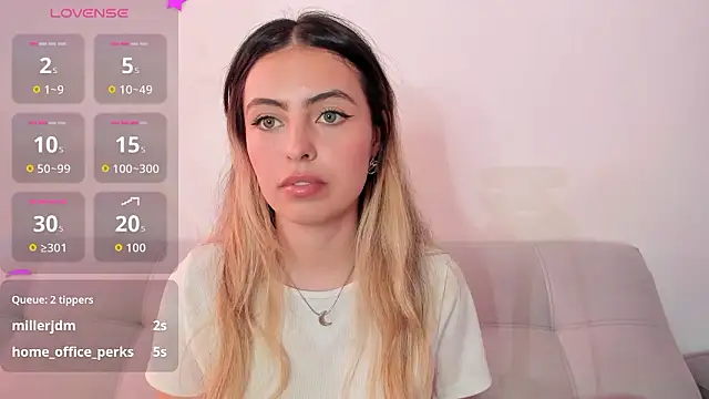 Fernanda_aaaa – Naživo XXX chat