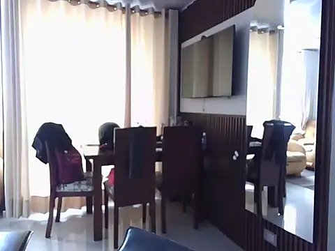 О нлайн чат XXX Paola_andrade