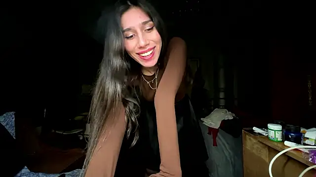 Yesmymia Chat XXX in diretta