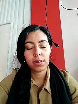 Luianna লাইভ XXX চ্যাট