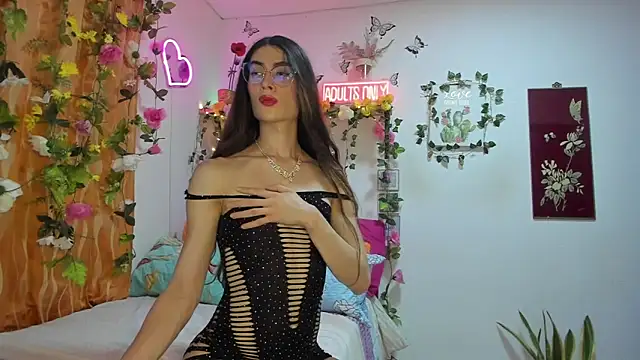 Chatroom XXX en direct de anasttacia_210