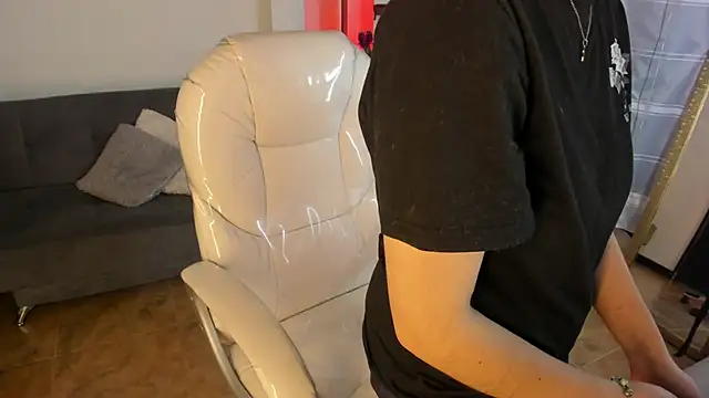 Nathaly_ds Adlı Modelin Canlı XXX Sohbeti