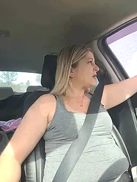 NikkiBlisss: онлайн-секс-чат