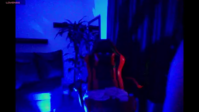 Chat +18 de _sharlotte777 ao vivo