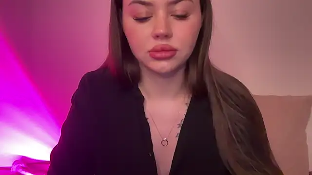 AlmaryKim's Live XXX Chat