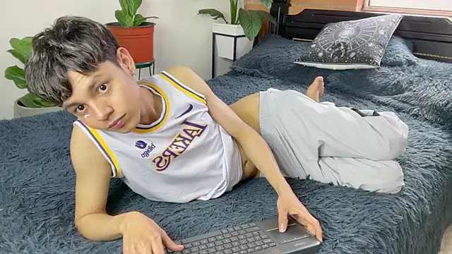 Živý XXX chat Andy_Belier23