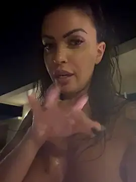 Онлайн чат XXX Helena_Karel