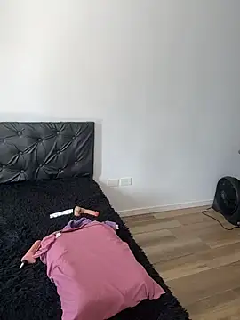 Sasha-Bloom: απευθείας συνομιλία ΧΧΧ