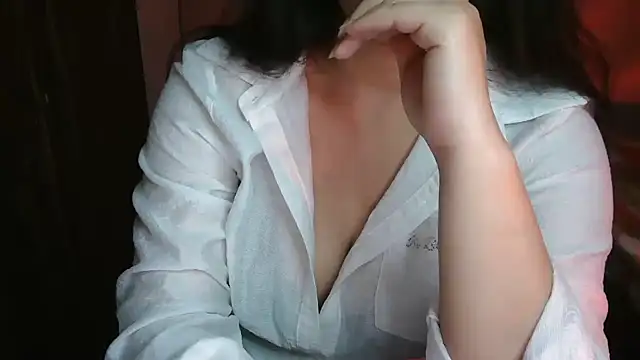 HotNiyathiのライブXXXチャット