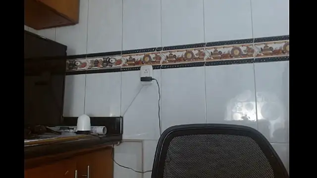 XXX chat uživo modela Baby_dirt