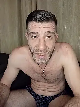 Alexdaniel89: απευθείας συνομιλία ΧΧΧ