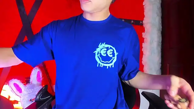 Czat XXX na żywo – LilOwen_