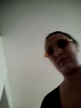 Živý XXX chat Esmeralda333