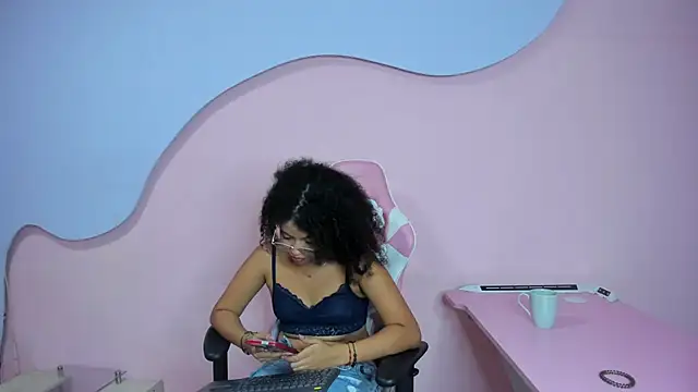 Živý XXX chat KaterinMoss