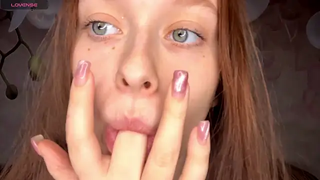 LoryMusetti: απευθείας συνομιλία ΧΧΧ