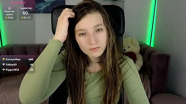 Mia_Myles élő XXX-chatje