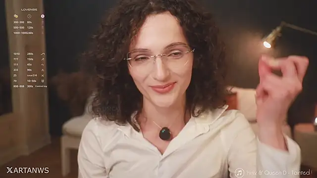 _arta_ Live XXX Chat