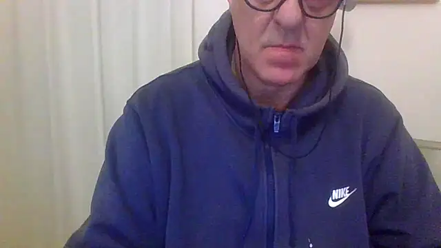 ANONIMO7735's Webcam Show