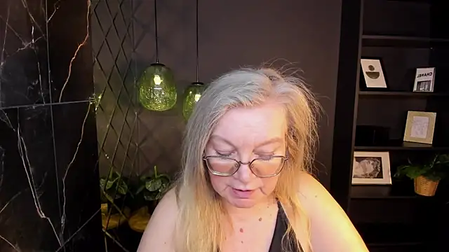 NataliMellow – Naživo XXX chat