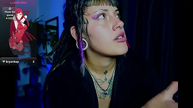 _sharlotte777 élő XXX-chatje