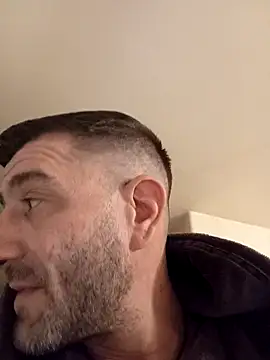 Alexdaniel89 – Naživo XXX chat