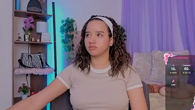 emilyrouxe Live XXX Chat