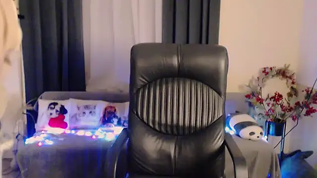 Hot_Blonda Chat XXX in diretta